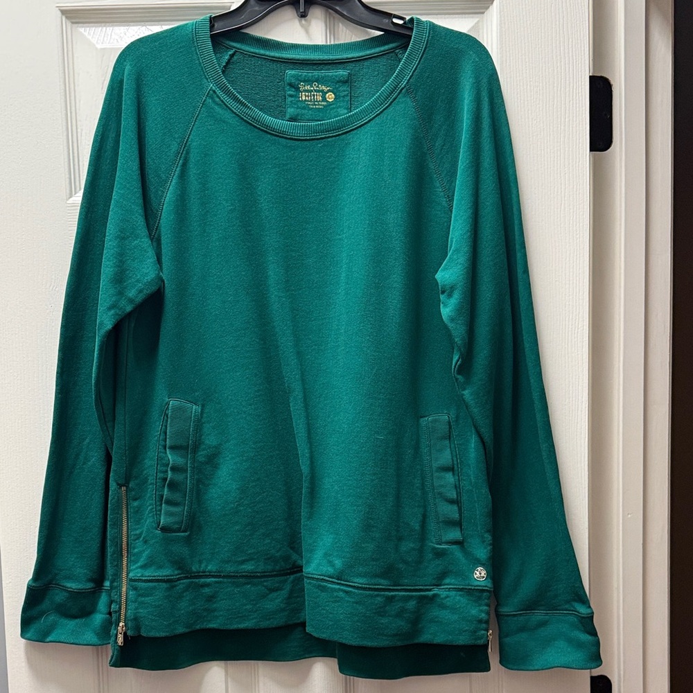 Lilly Pulitzer Luxletic Beach Comber Sweatshirt in Evergreen